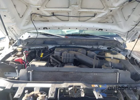 2015 Ford F-250 Xl z USA, uszkodzony, nr VIN 1FD7X2B62FEC84150